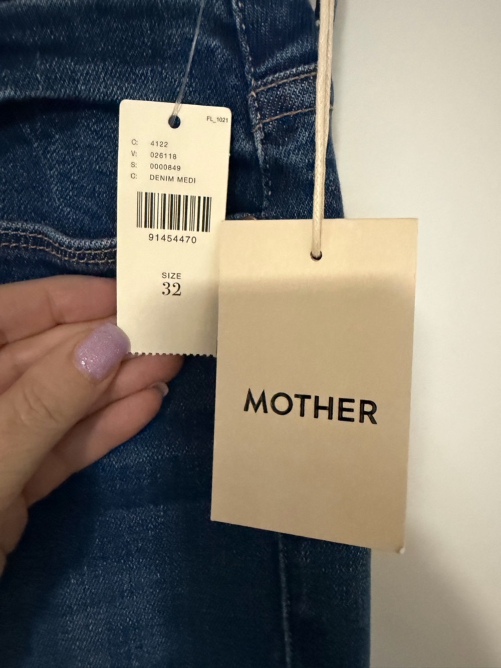 MOTHER The Weekender Fray in Take it Easy- High-Rise Flare Jeans - Picture 3 of 5